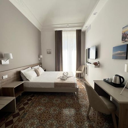 Nove Volte B&B カターニア エクステリア 写真