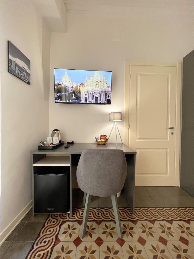 Nove Volte B&B カターニア エクステリア 写真