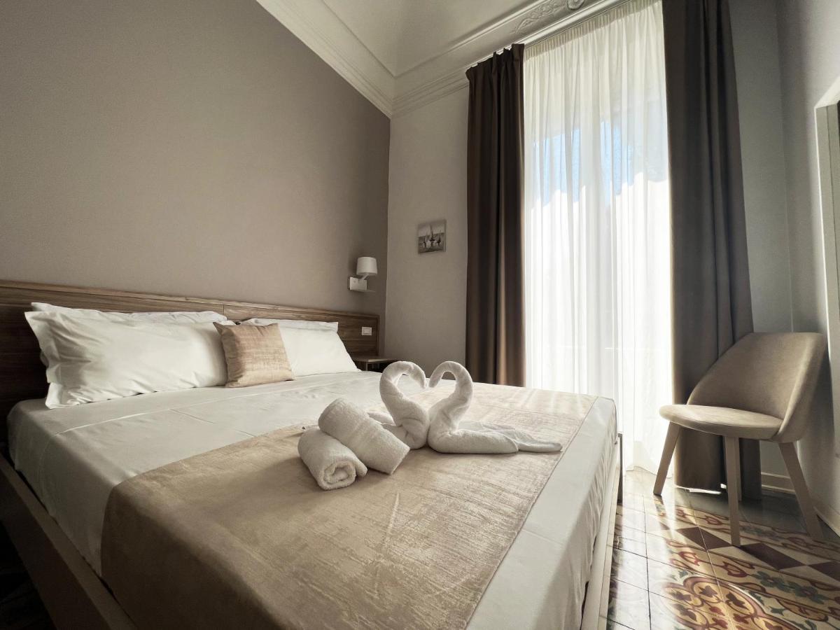 Nove Volte B&B カターニア エクステリア 写真